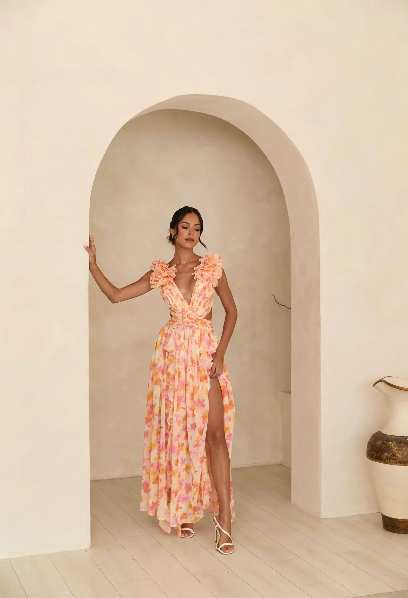 Vestido Longo com Babados no Ombro Modern Dalila