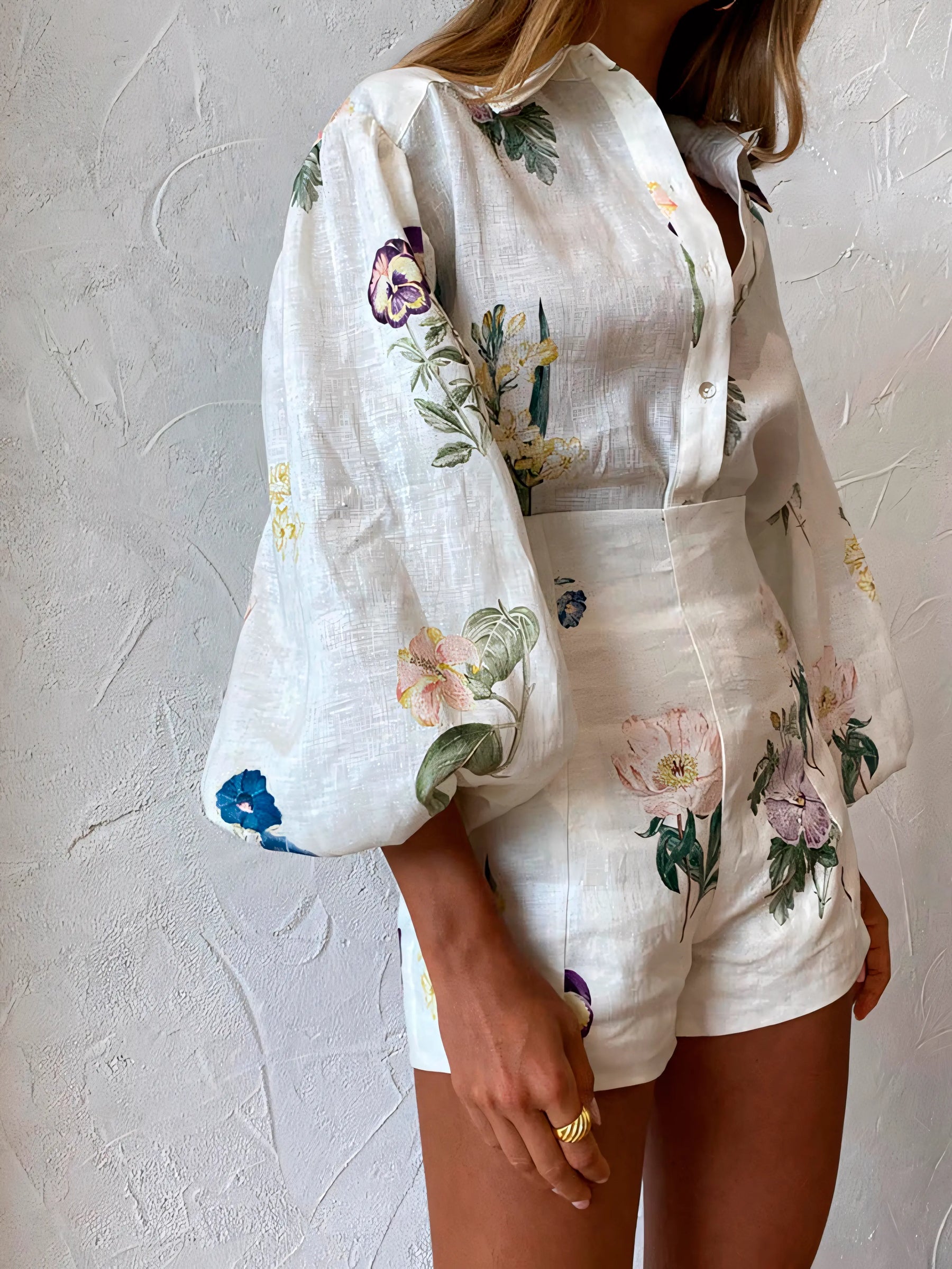 Conjunto Feminino de Alfaiataria Camisa e Shorts Modern Florence