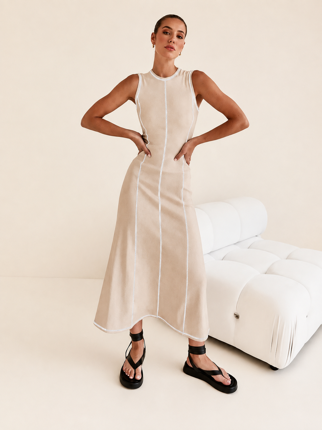 Vestido Midi de Malha Sem Mangas Modern Eleganza