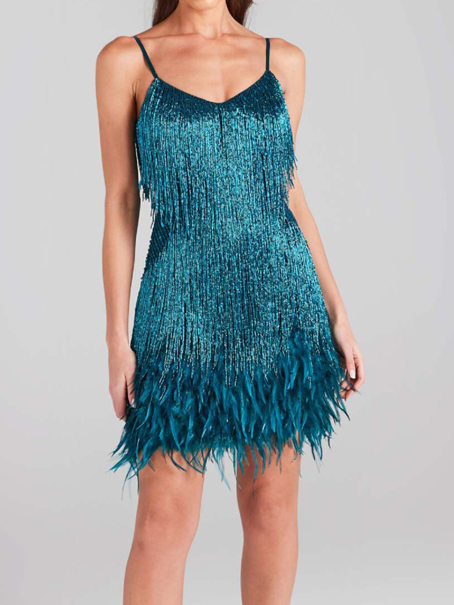 Vestido de Paetê Com Franjas e Plumas Modern Caterine