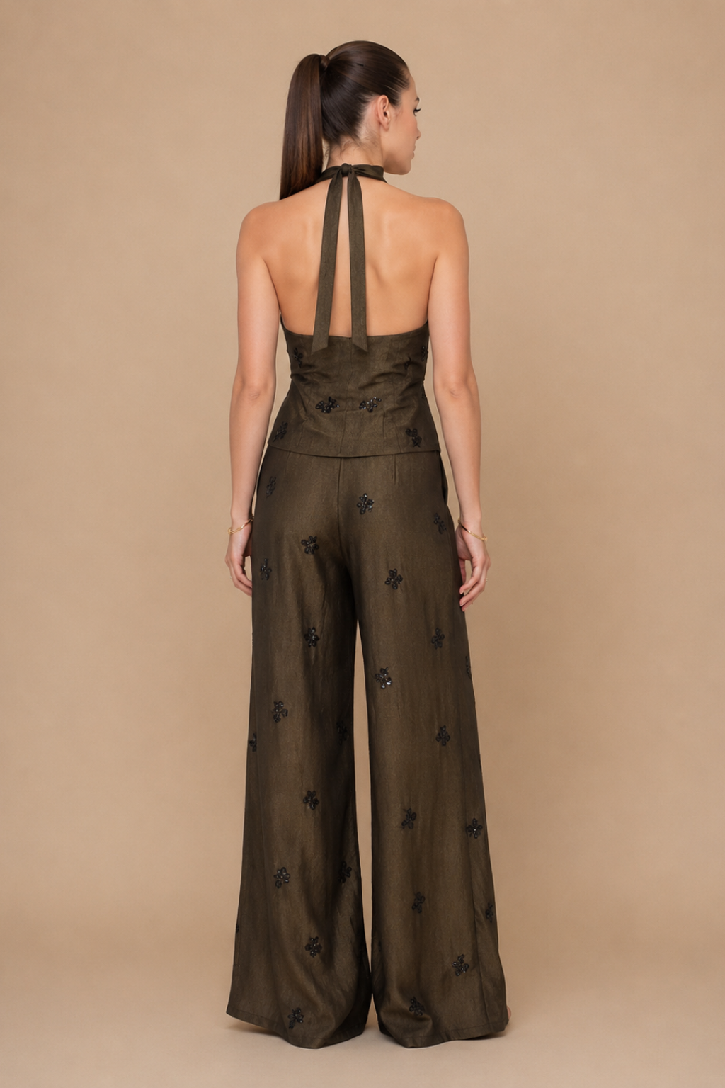 Conjunto Pantalona e Blusa Halter Bordado Luxo Modern Charlotte