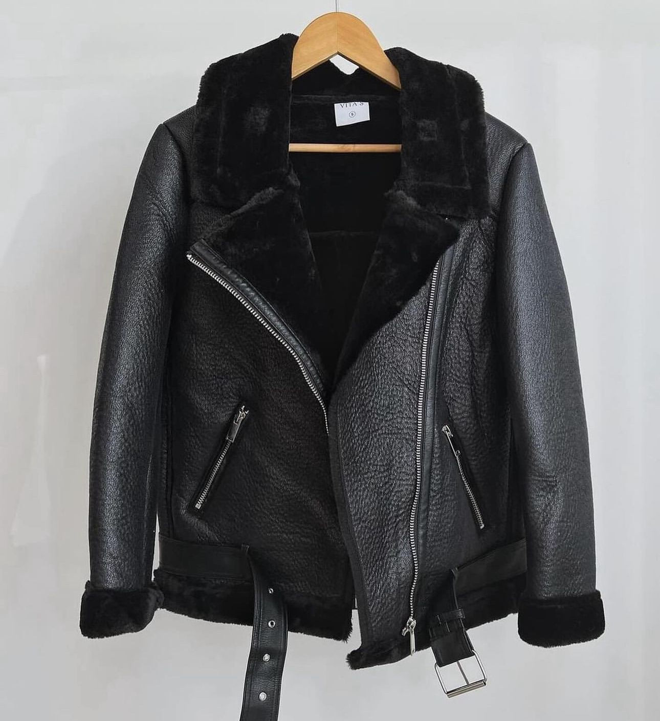 Jaqueta de Couro Peluciada Modern Niber