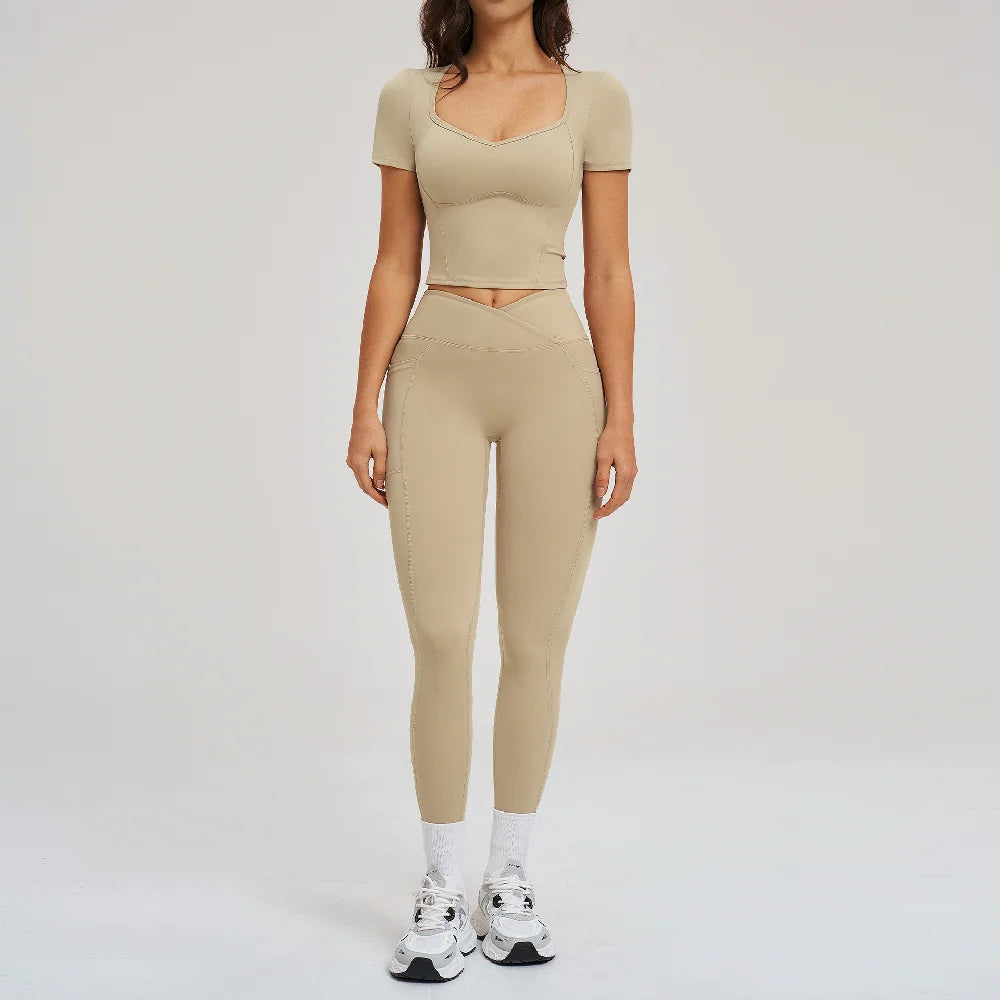 Conjunto Esportivo Blusa Meia Manga com Calça Legging Modeladora Modern Mulen