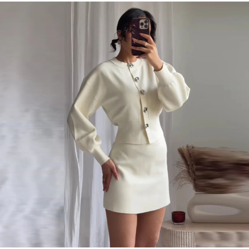 Conjunto Casaco Manga Bufante e Saia Curta Modern Mabel