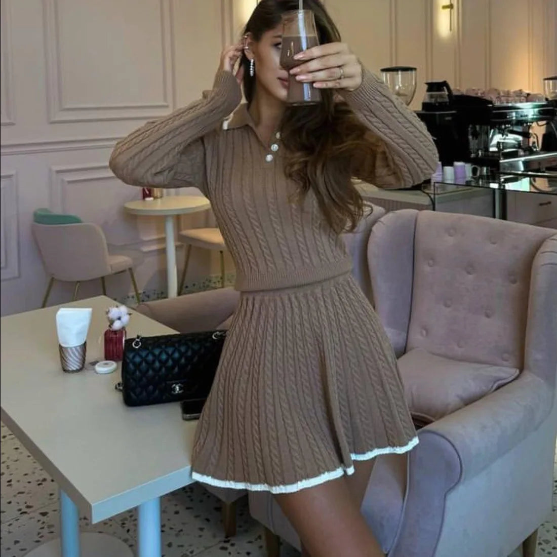 Conjunto Tricô Cropped Manga Comprida e Saia Modern Antonella