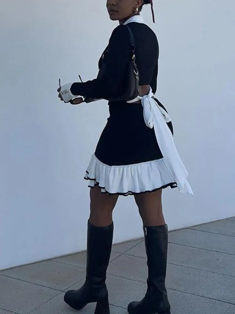 Vestido Curto Manga Longa com Botões Modern Grace