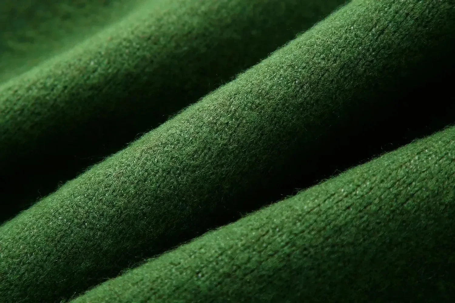 Conjunto Blusa Manga Comprida e Saia Curta Modern Katherine