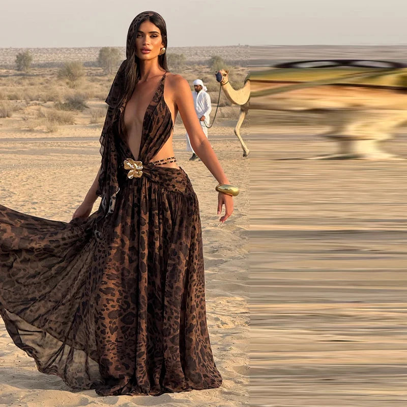 Vestido Longo Costas Abertas e Fenda Lateral Modern Daria