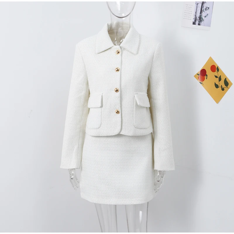 Conjunto Casaco com Botões e Saia Curta Modern Margô