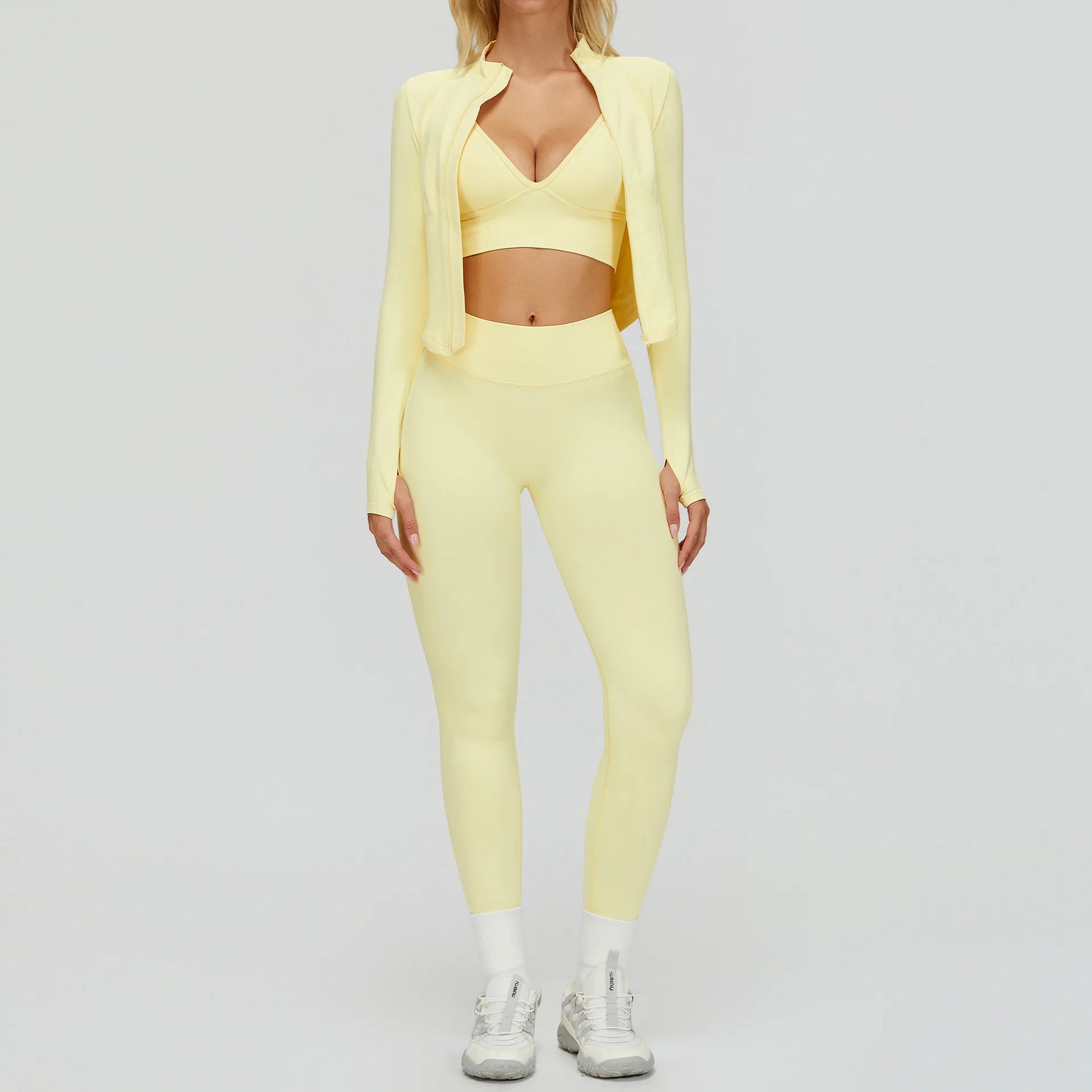 Conjunto Três Peças Top Push Up com Jaqueta e Calça Legging Modern Lace