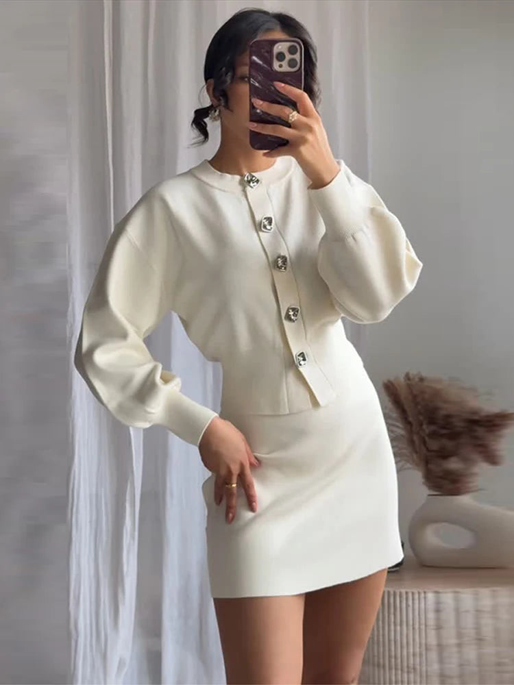 Conjunto Casaco Manga Bufante e Saia Curta Modern Mabel