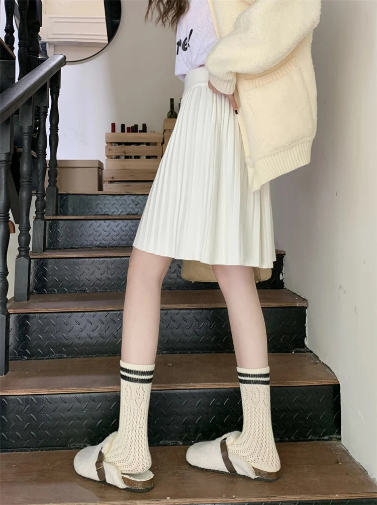 Saia Plissada Cintura Alta Modern Charlie