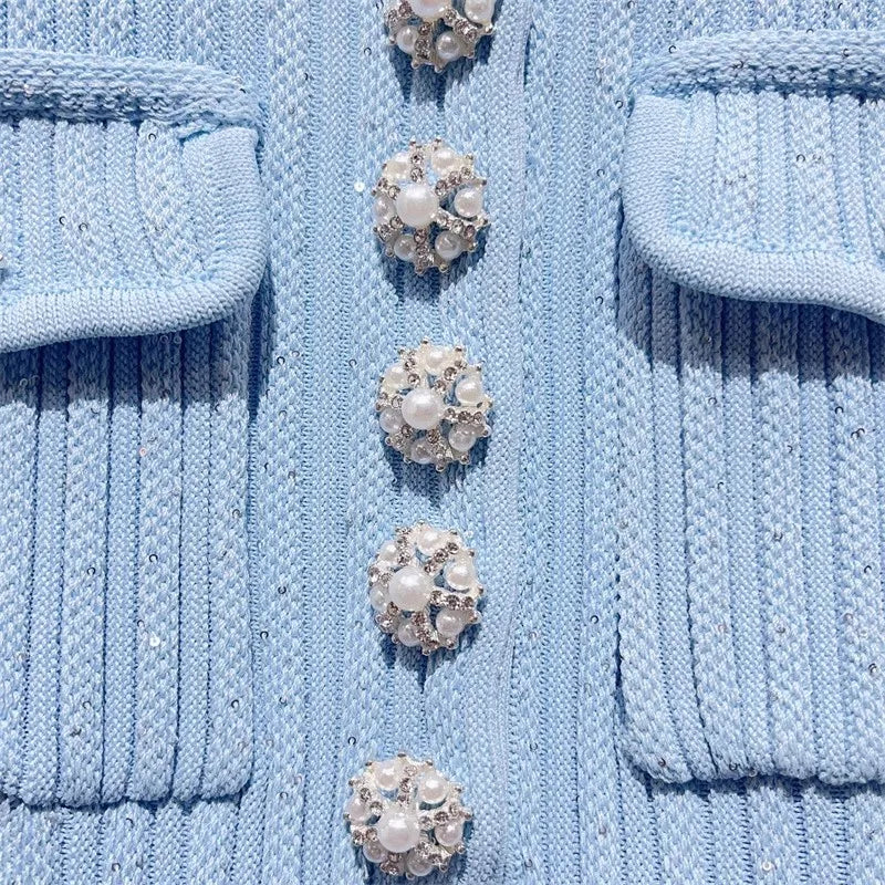 Vestido Curto Tricô Gola Polo e Bolsos Modern Seraphina