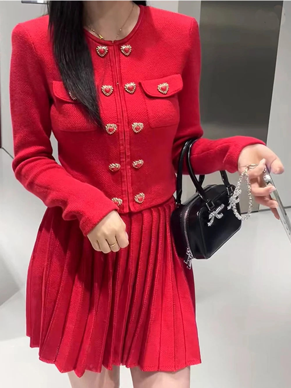 Conjunto Tricô Cardigan e Saia Plissada Modern Madison