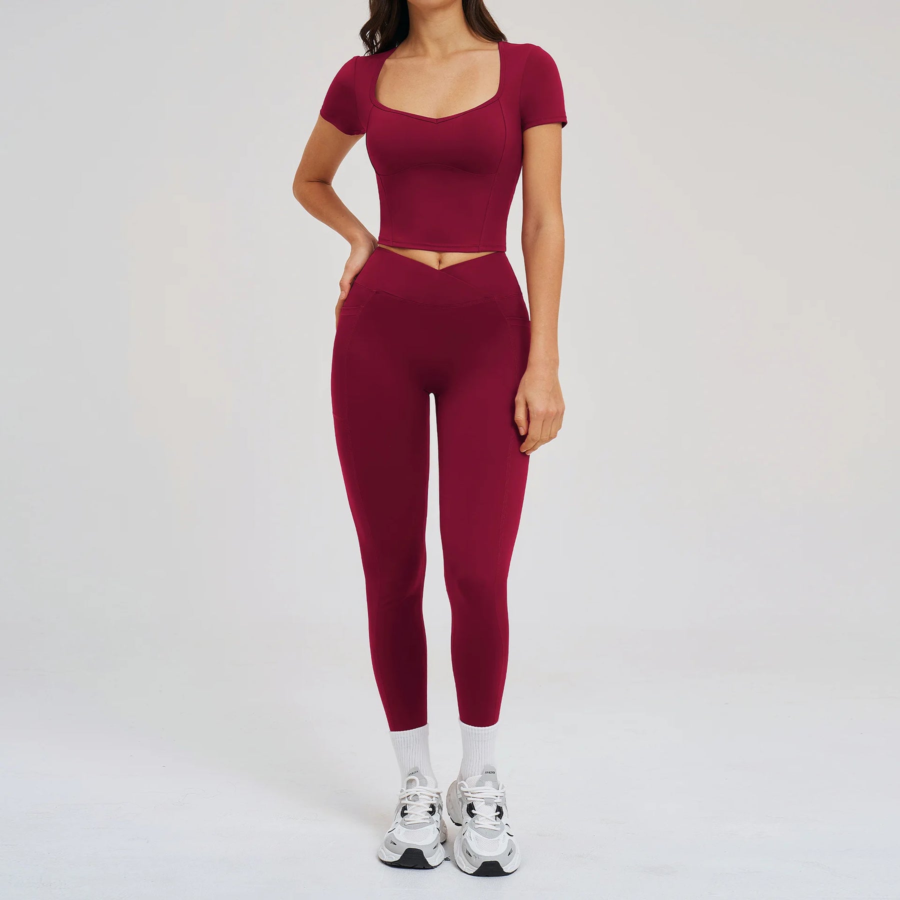 Conjunto Esportivo Blusa Meia Manga com Calça Legging Modeladora Modern Mulen
