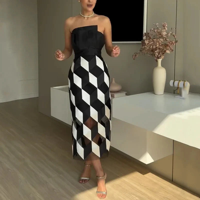 Vestido Midi Sem Alças Preto e Branco Modern Noir