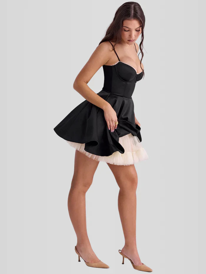 Vestido Curto com Forro Modern Chloe - GOLDEN ERA