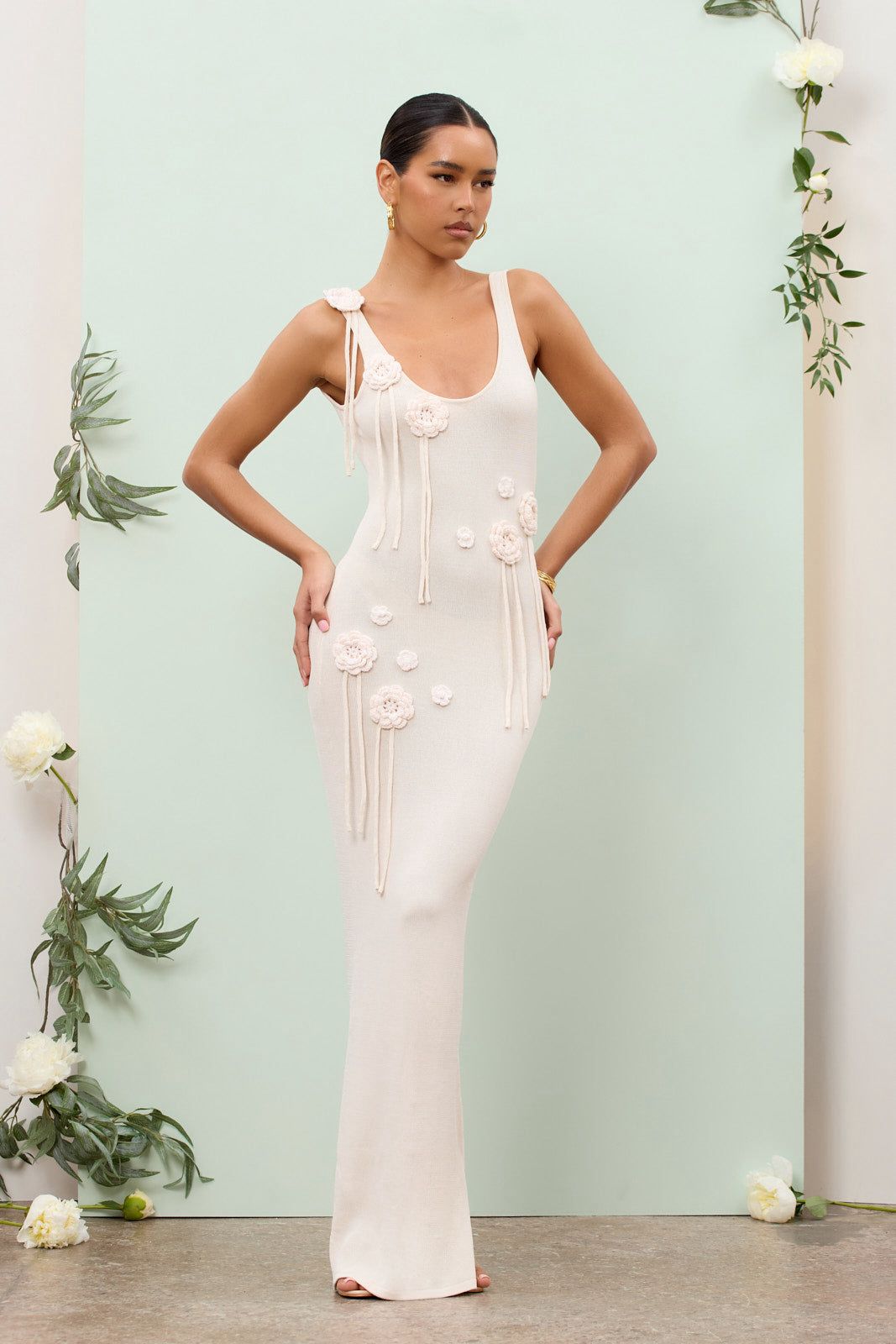 Vestido Longo Bordado Modern Malia