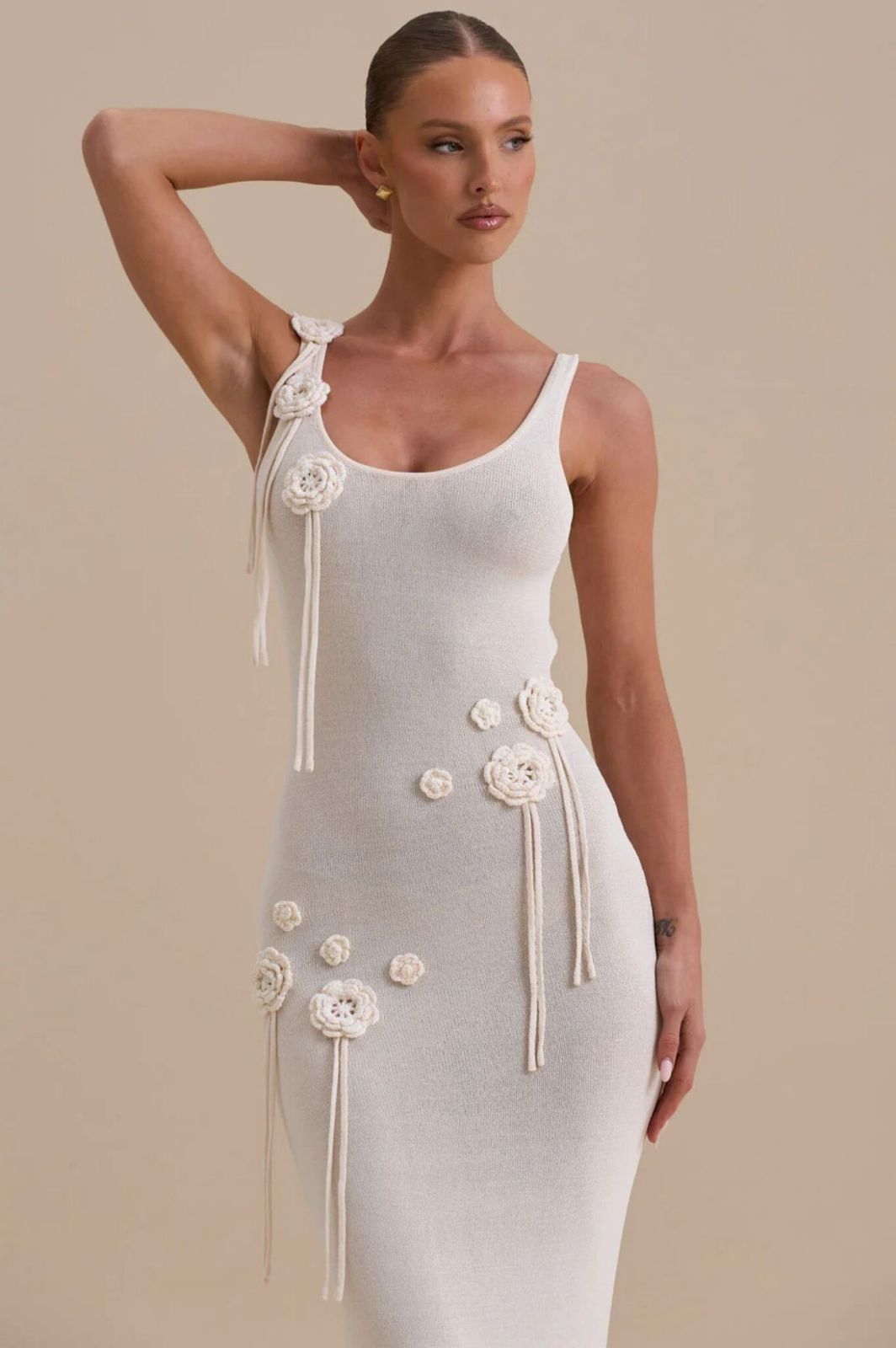 Vestido Longo Bordado Modern Malia