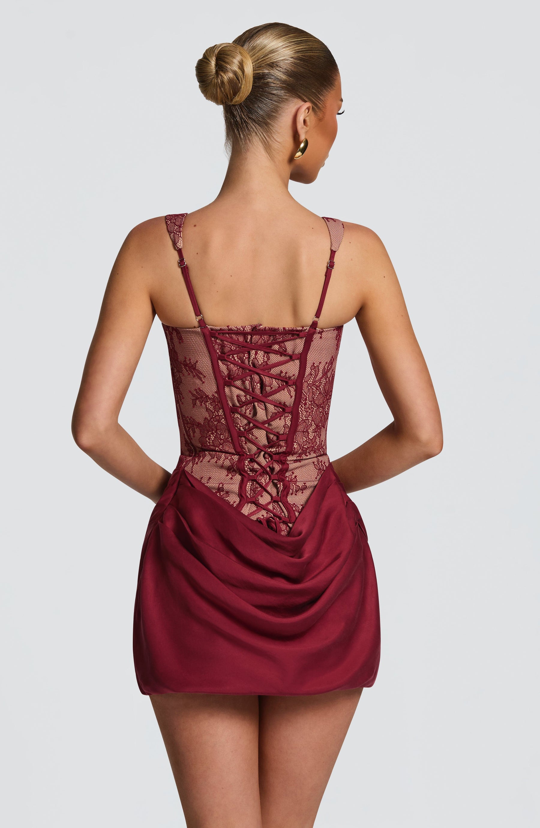 Vestido Curto com Corselet Modern Mia