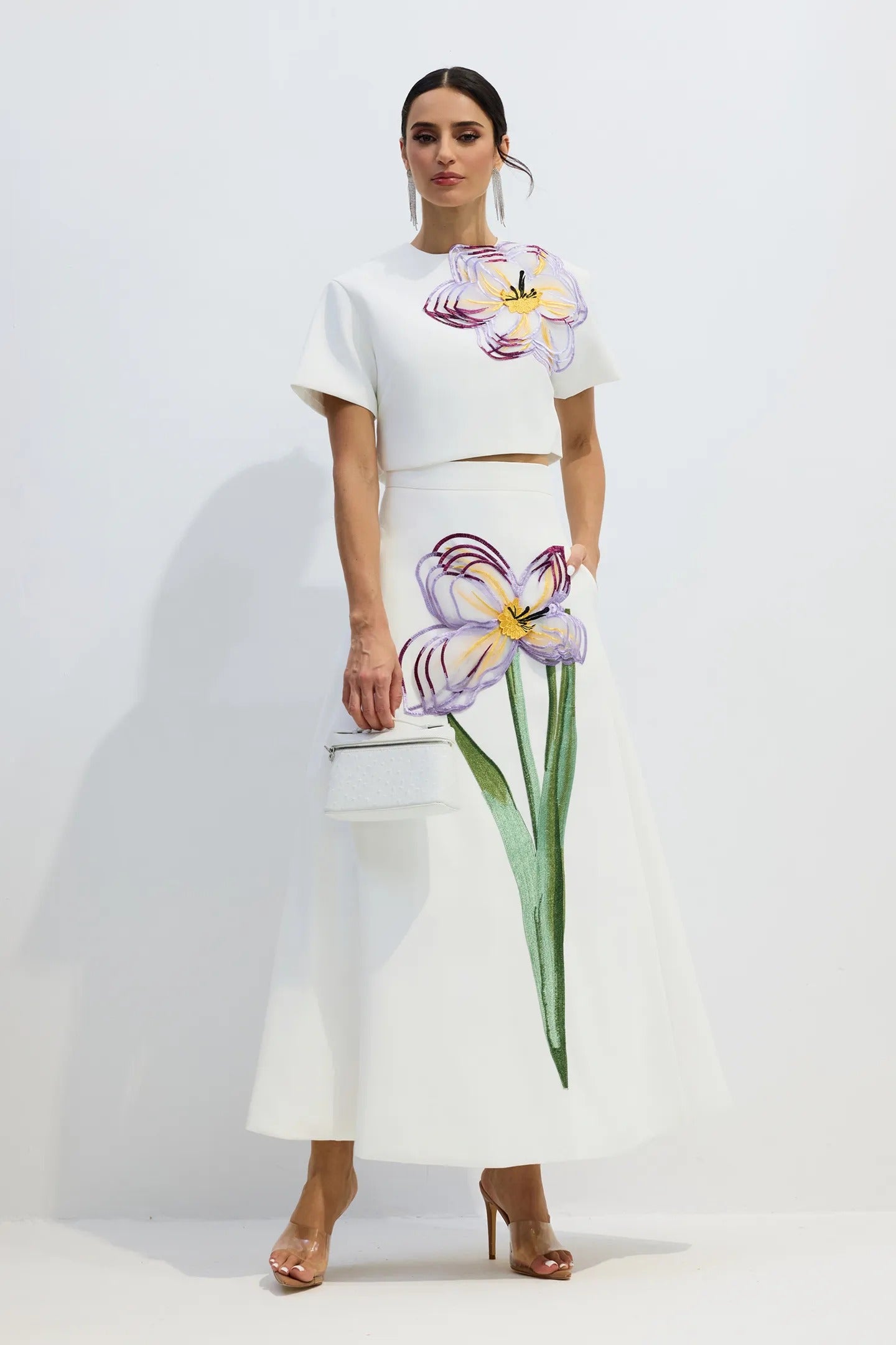 Conjunto Floral Cropped e Saia Midi Modern Iza