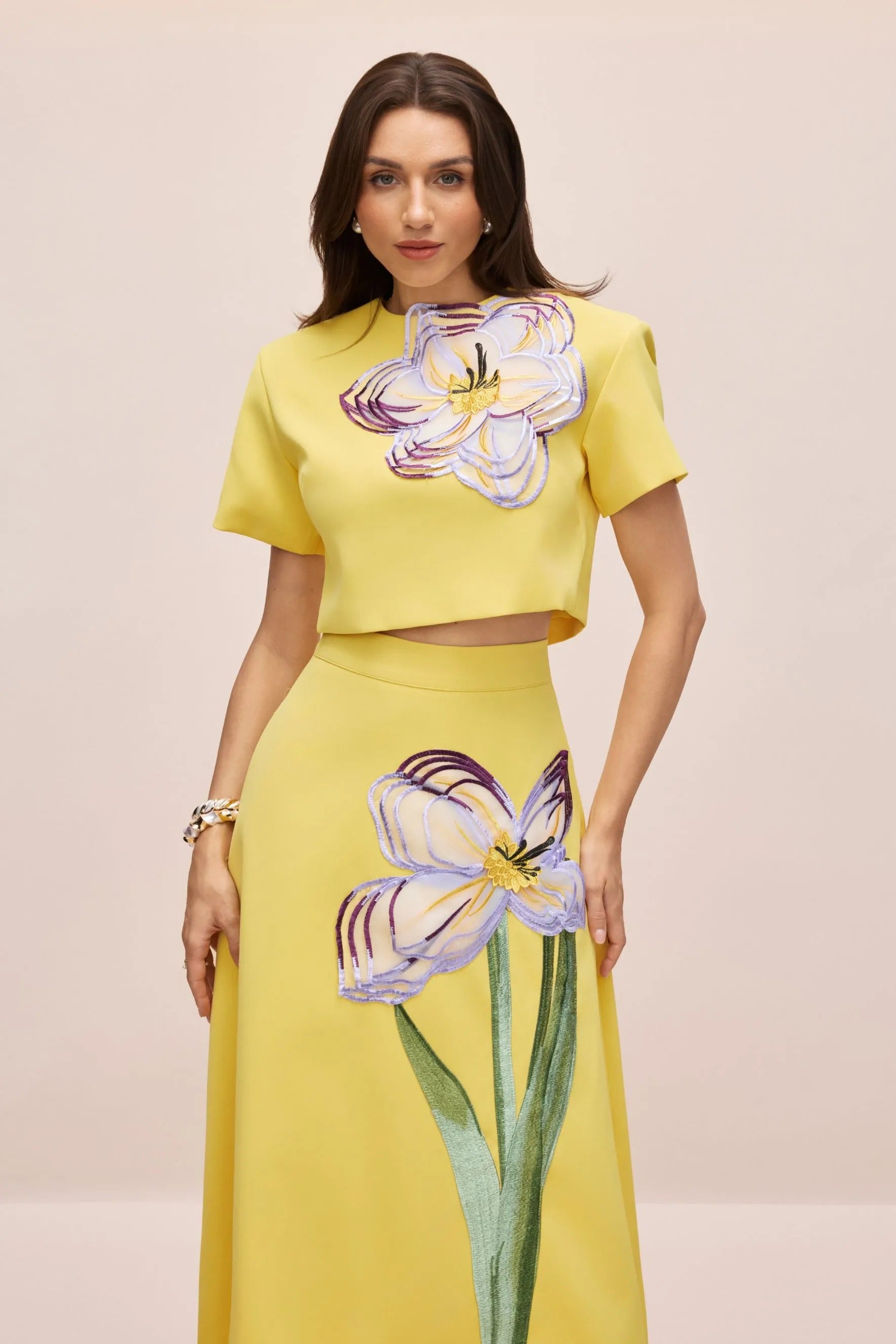 Conjunto Floral Cropped e Saia Midi Modern Iza