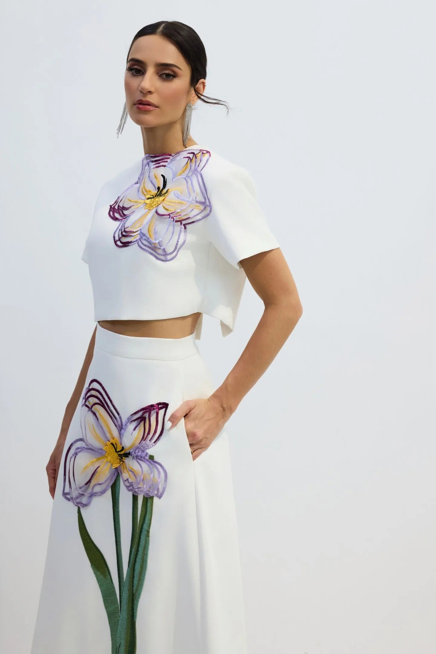 Conjunto Floral Cropped e Saia Midi Modern Iza