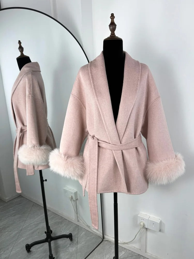 Casaco com Cinto Estilo Europeu Modern Lady