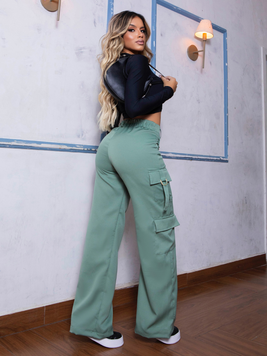 Calça Feminina Cargo com Bolsos Modern Sabrina - FULL