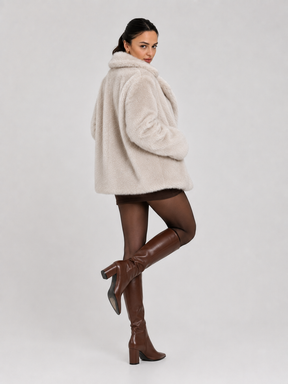 Casaco Feminino de Pelúcia Modern Puff