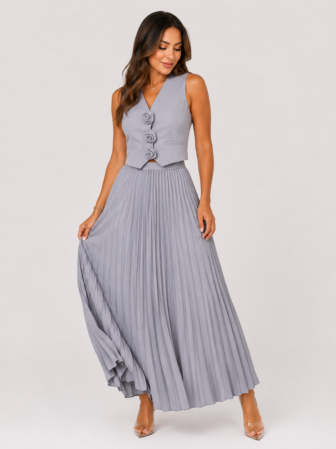 Conjunto Feminino Colete com Aplique de Rosas com Saia Midi Plissada Modern Helena