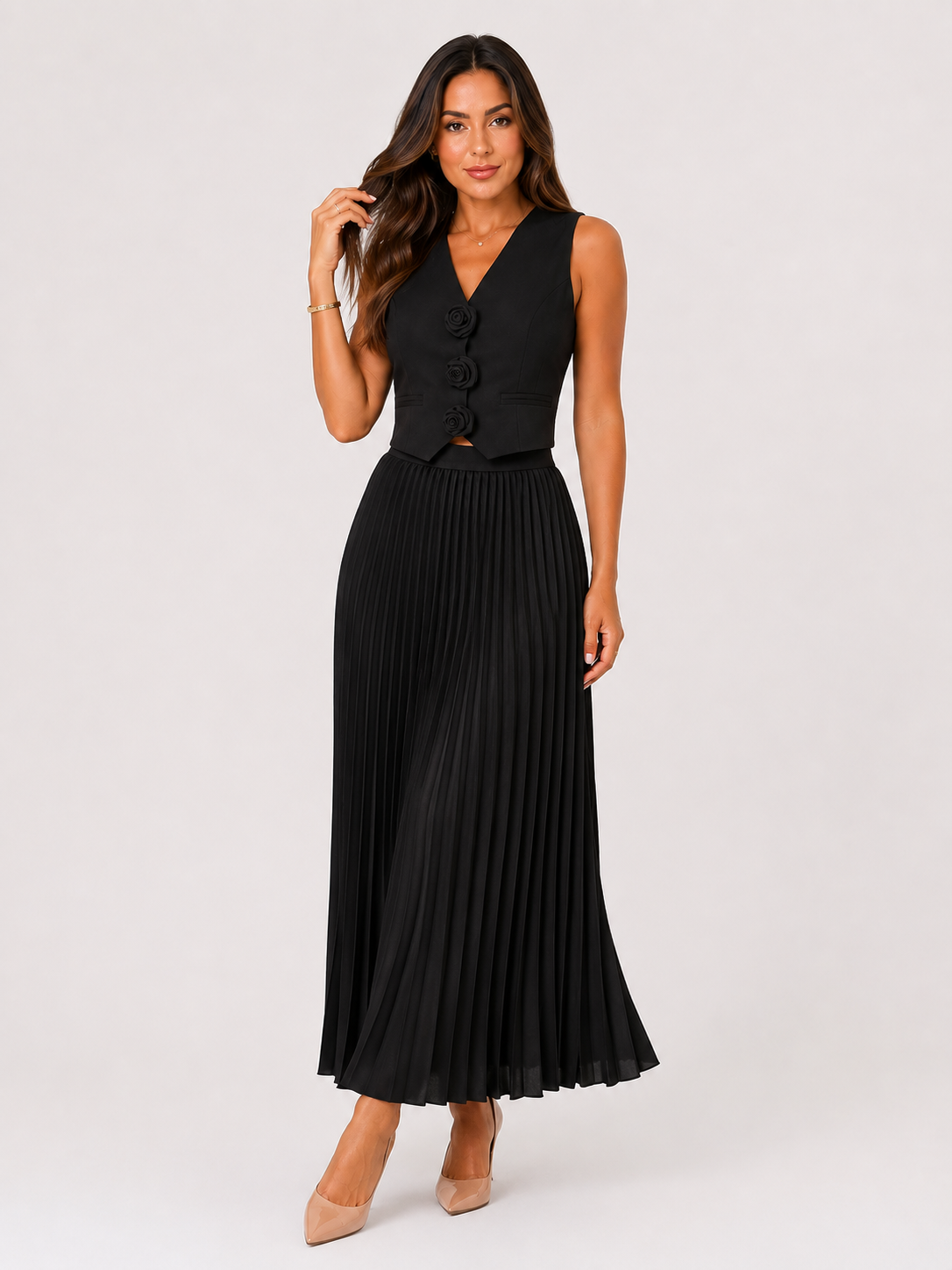 Conjunto Feminino Colete com Aplique de Rosas com Saia Midi Plissada Modern Helena