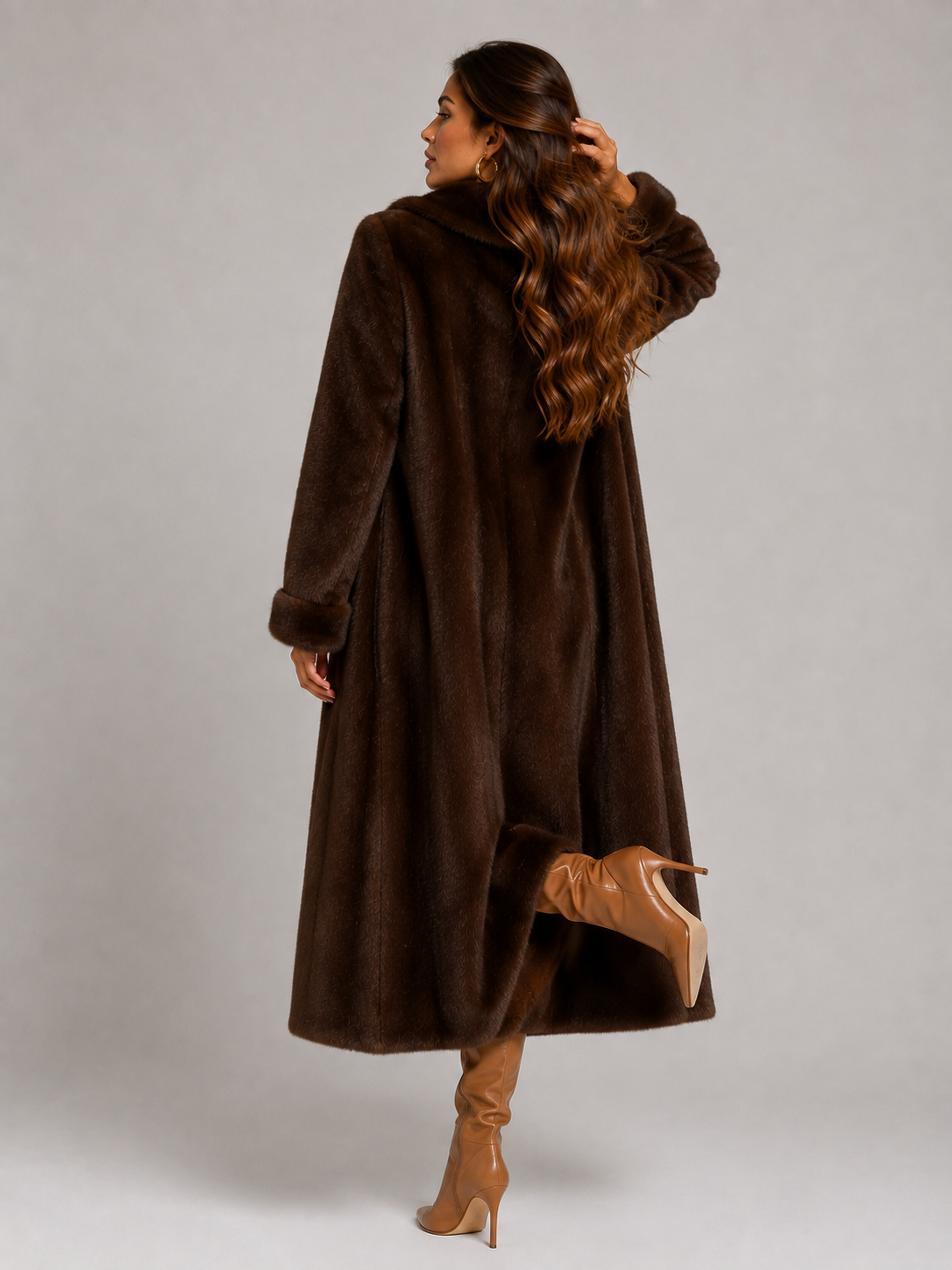 Casaco Feminino Sobretudo de Pelúcia Modern Winter