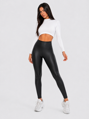 Calça Feminina Modeladora de Couro Peluciada Black