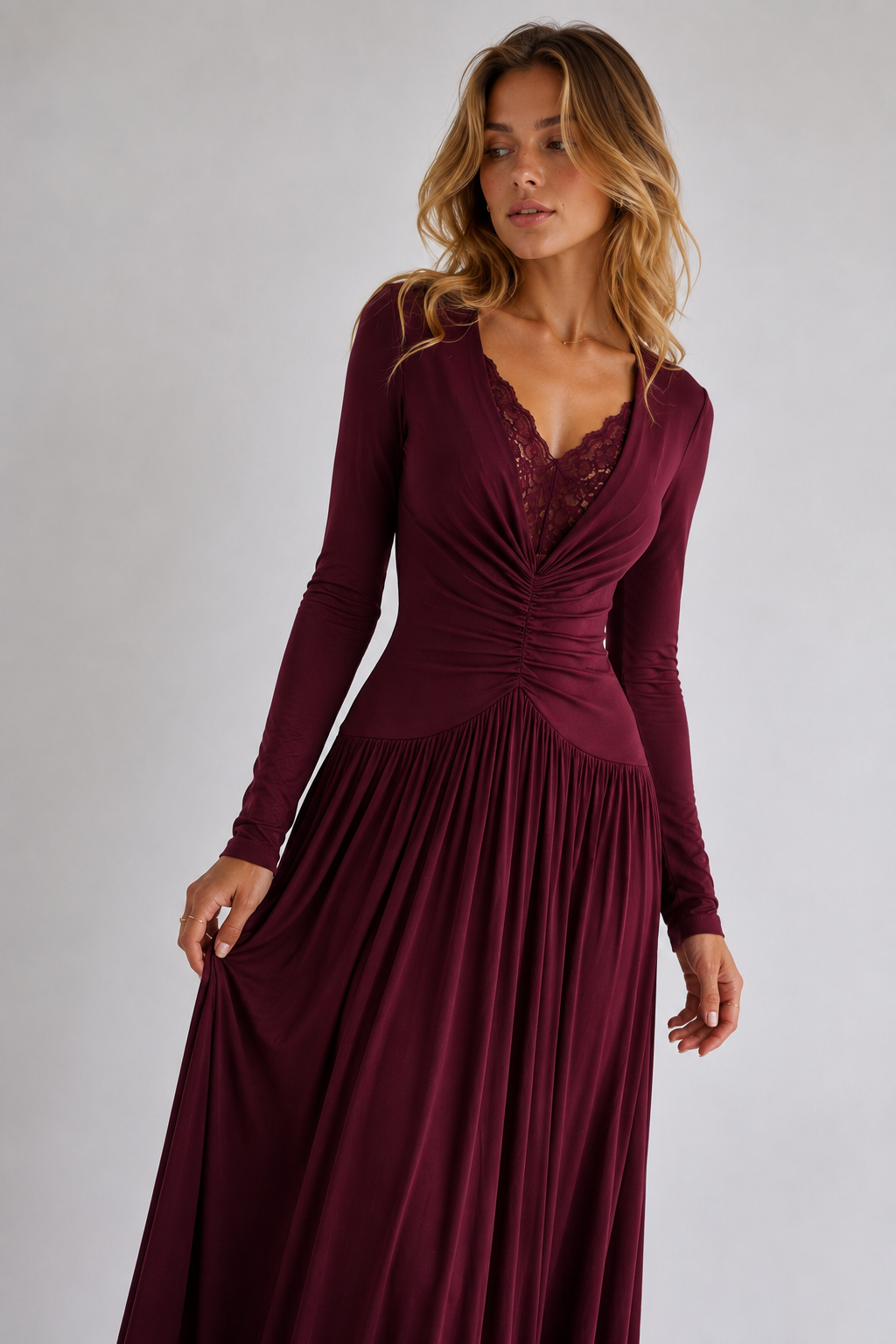 Vestido de Manga Longa Elegante Longo com Renda Modern Dyni
