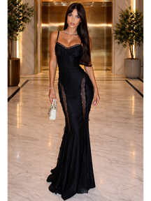 Vestido Longo Preto com Detalhes em Renda Modern Athena