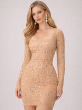 Vestido Curto Manga Longa Brilhante Modern Shine