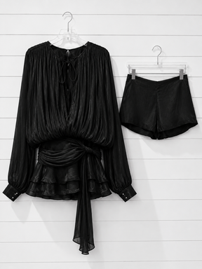 Vestido Curto com Saia de Babados Assimétrico Modern Bela