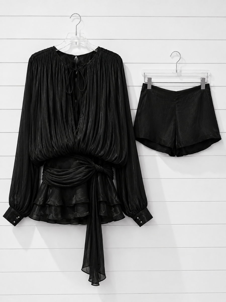 Vestido Curto com Saia de Babados Assimétrico Modern Bela