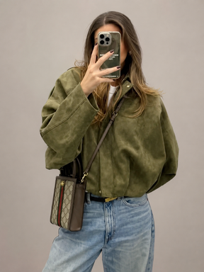 Jaqueta Feminina Suede Oversized Premium com Zíper e Gola Lapela Modern Roma