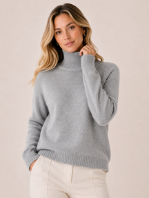 Suéter Feminino de Caxemira Gola Alta Modern Elegance