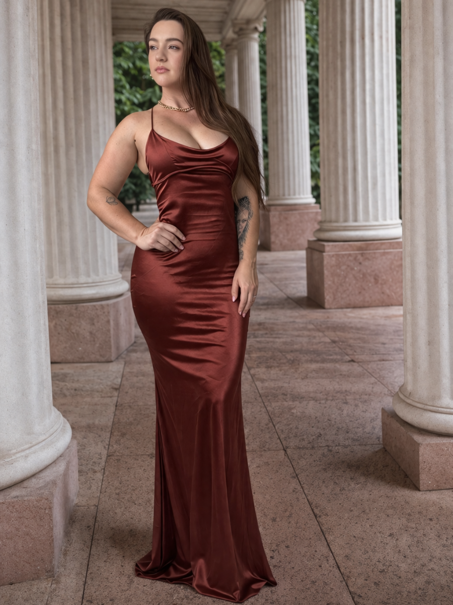 Vestido Longo Cetim Decote nas Costas Modern Savanah