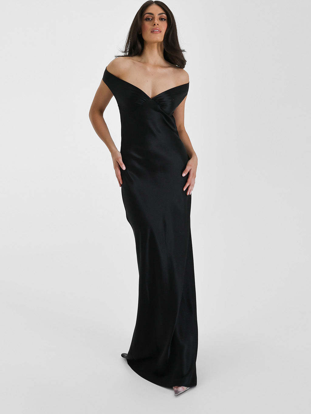 Vestido Longo Ombro a Ombro Cetim Jaine