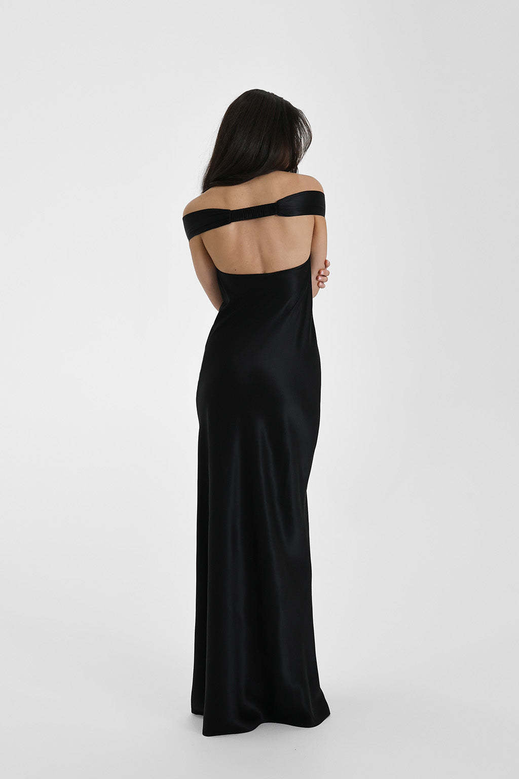 Vestido Longo Ombro a Ombro Cetim Jaine