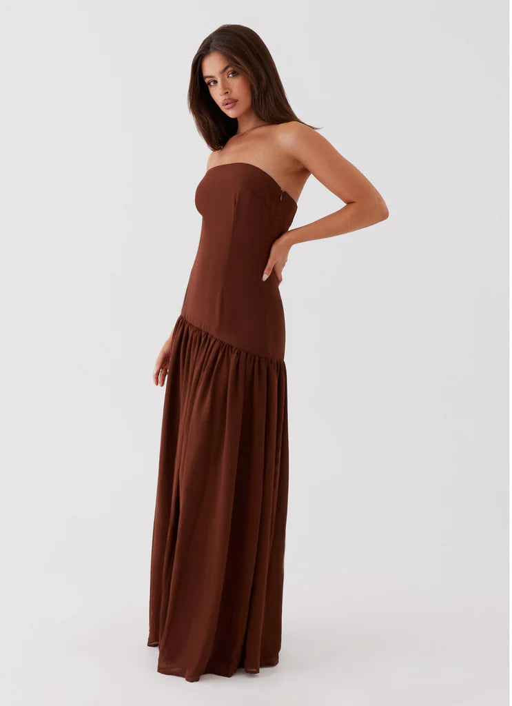 Vestido Longo Tomara que Caia  Com Fenda Modern Eden