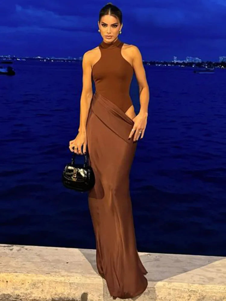 Vestido Longo Gola Alta sem Mangas Modern Hazel