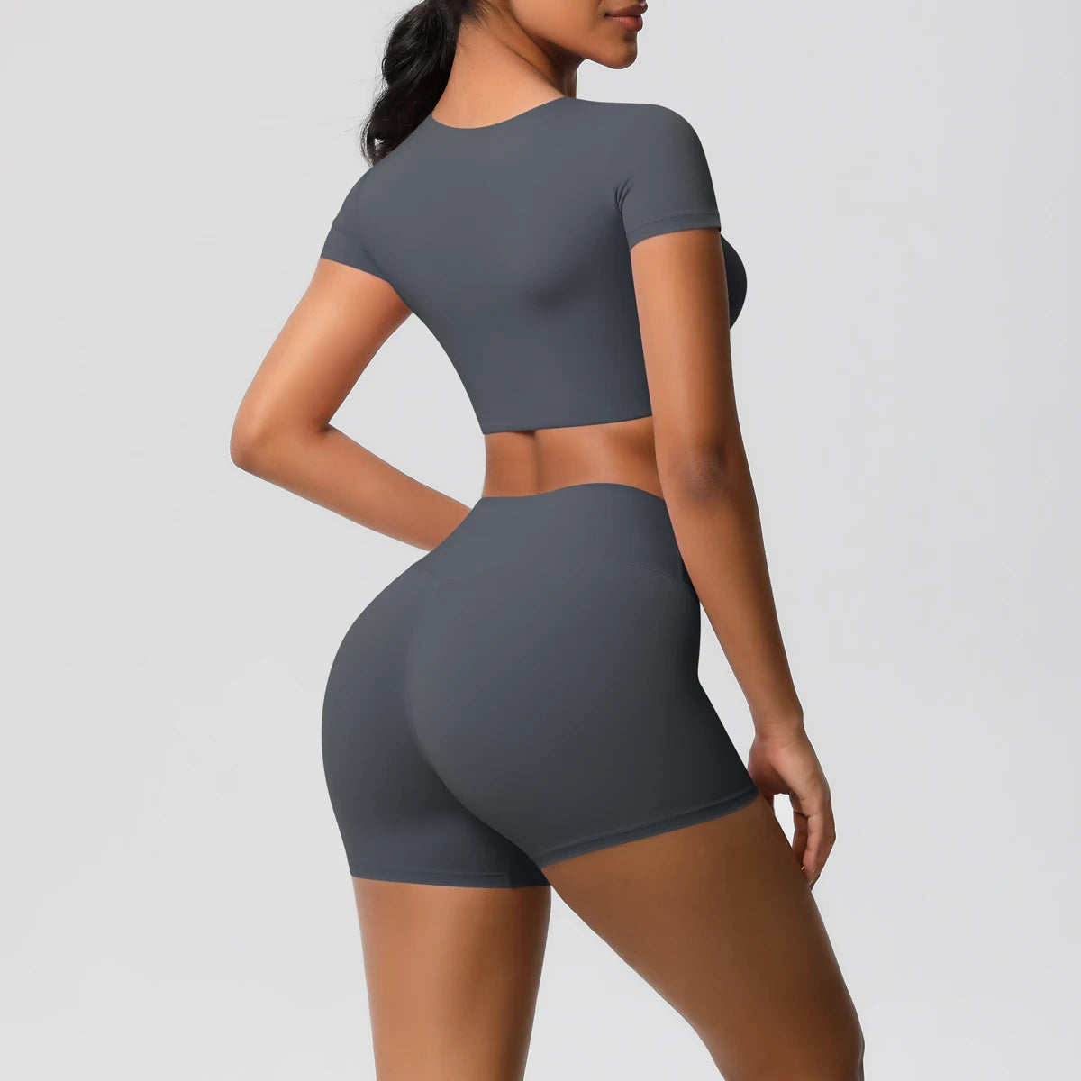 Conjunto Top Meia Manga e Shorts Cós Alto Modern Basic