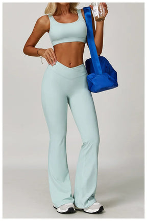 Conjunto Top Regata e Calça Flare Modern Flex