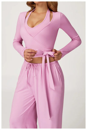 Conjunto Três Peças Casaquinho e Regata com Calça Modern Comfy