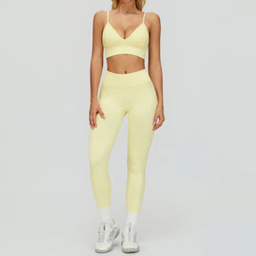 Conjunto Três Peças Top Push Up com Jaqueta e Calça Legging Modern Lace